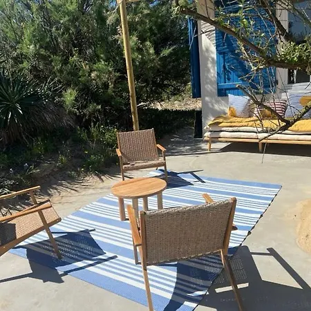 Cabanon Bohème Les Pieds Dans Le Sable Et En Première Ligne De Casa vacanze