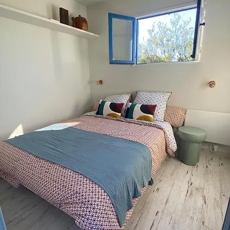 Casa vacanze Cabanon Bohème Les Pieds Dans Le Sable Et En Première Ligne De Marseillan (Herault)