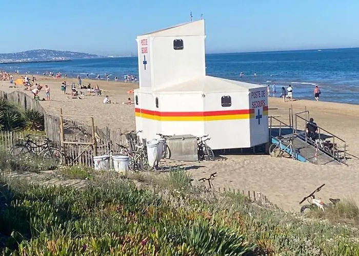 Tatil Evi Cabanon Boheme Les Pieds Dans Le Sable Et En Premiere Ligne De